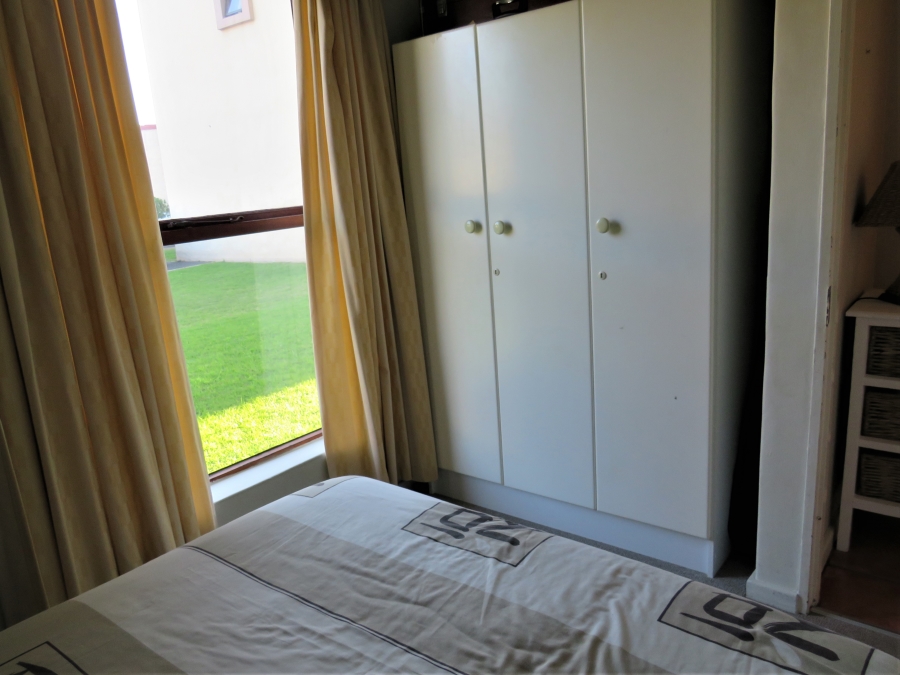 To Let 2 Bedroom Property for Rent in Greenways Golf Estate Western Cape